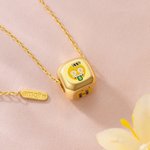 Personnalisé Créatif Divers ludique emoji Scene Style Collier Funny Jewelry Festival Birthday Gift for Friends Teenagers | Callie × emoji ™