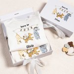 Personalized Classic Winnie the Pooh 100% Cotton Baby Romper Hat Blanket Outfit with Name Year Coming Home Baby Shower Gift for Newborn