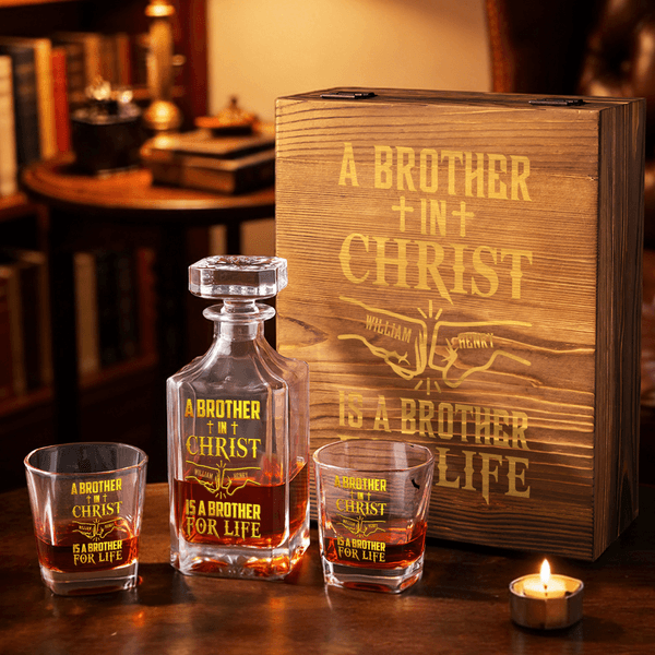 Personalized Fist Bump Whiskey Decanter with Names Bar Accessory Birthday Gift for Whiskey Lovers