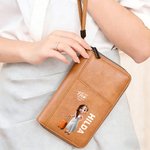 Personalizado 3D de dibujos animados de viajes de caracteres de cuero de la PU Pasaporte titular de la cartera con el nombre y la cita de viaje esencial regalo de cumpleaños para las mujeres los hombr