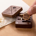 Boutons de manchette personnalisés avec design gravé de nom initiales et date - Boïte en bois à choix - Cadeau de mariage anniversaire pour les hommes