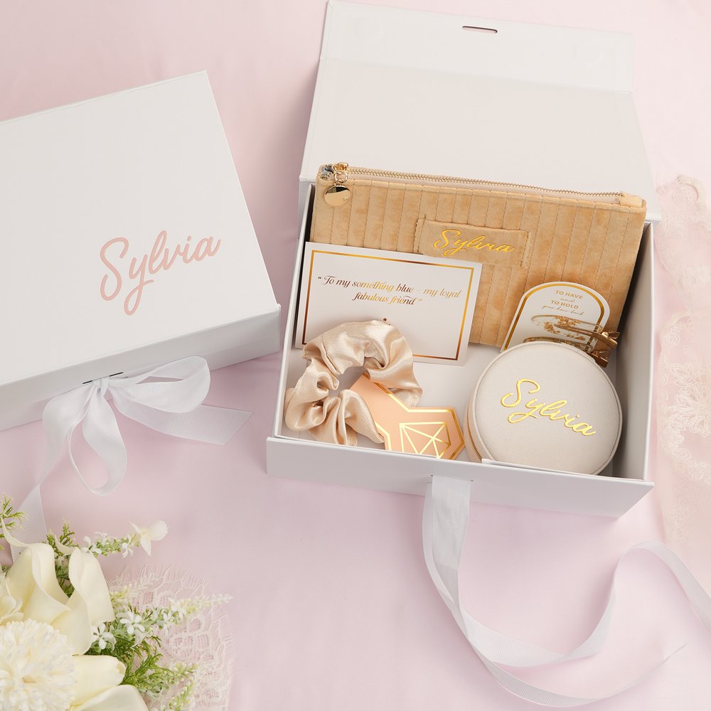Personalized Multicolour Makeup Bag Bridesmaid Gift Set with Name Gift Box and Scrunchie 5 Pcs Bachelor Party Wedding Bridesmaid Gift for Her 4