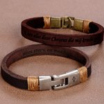 Gepersonaliseerde Vintage Kruisarmband van Echt Leer met Gravure Religieus Cadeau voor Doop of Verjaardag voor Mannen en Christenen