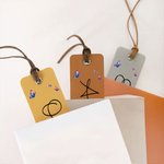 Personalisierte Geburt Blume Schmetterling PU Leder Lesezeichen mit Namen Lesen Geburtstag Geschenk für Buchliebhaber Bücherwürmer