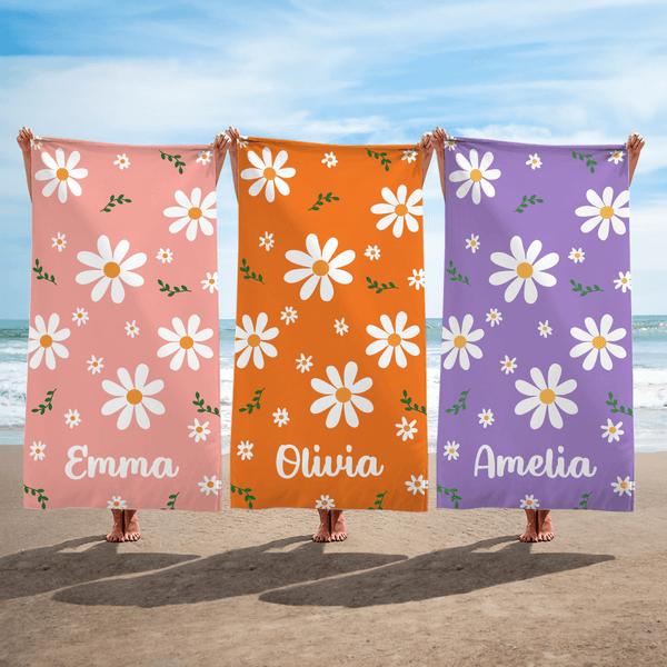 Asciugamano da spiaggia personalizzato multicolore a margherita ad asciugatura rapida, morbido e sovradimensionato con nome, essenziale per il viaggio, regalo di compleanno per la festa in spiaggia.