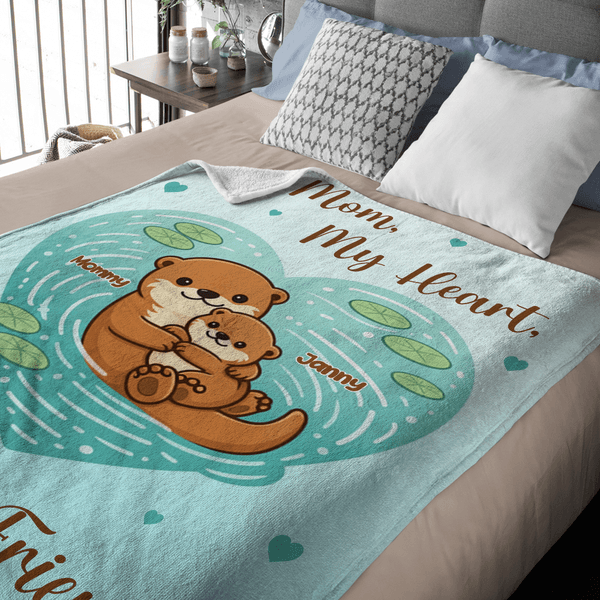 Coperta personalizzata Heart Pond Mother Baby Otters con nome e testo Home Decor Festa della mamma Regalo di compleanno per la mamma nonna