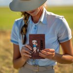 Personalisierte Scorekartenmappe mit Cartoon-Golfer-Motiv und Namen | PU-Leder | Scorekarte optional | Golfzubehör | Geschenk für Golfliebhaber