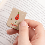 Personalisierte Cartoon Geburt Blume Schmetterling Magnetische PU Leder Lesezeichen Clip mit Namen Geburtstag zurück zu Schule Geschenk für Kinder Frauen