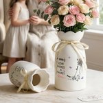 Personlig Hands in Hands Flower Butterfly Ceramic Vase med namn och text Heminredning Mors dag present till mamma mormor