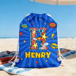 Mochila de playa con cordón personalizada con el nombre Cool Hero Comic Design Star Initial Beach Party Birthday Gift for Kids
