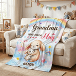 Personalizzato Nonna ti ha mandato un abbraccio Animale carino del cartone animato Coperta morbida con nome Home Decor Compleanno Regalo per la festa della mamma per i bambini