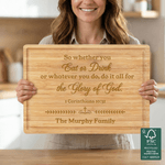 Personalisierte Bibel Verse Kreuz FSC Charcuterie Bambus Schneidebrett mit Namen Housewarming Hochzeit Geschenk für Familie Freunde Christian