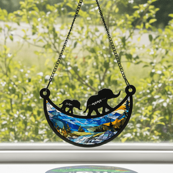 Personalize Elephant Mom and Kids Moon-Shaped Acrylic Suncatcher with Names Window Hanging Home Decor Mother's Day Gift for Mom Grandma