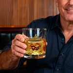 Personlig fiske tema gammeldags 10 oz whiskyglass med navn Daglig bruk farsdag bursdagsgave til menn fiskeentusiaster