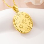 Collier médaillon personnalisé avec initiale texte photo et fleur de naissance - Cadeau d'anniversaire fête des Mères pour les femmes