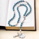Chapelet en perles personnalisé avec nom et date sur la breloque - Cadeau de baptême première communion pour chrétiens