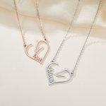 Collana personalizzata con cuore di cavallo con nome Compleanno Festa della Mamma Regalo per l'equitazione per la mamma amante dei cavalli
