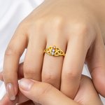 Anello personalizzato in argento sterling con nodo celtico e testo inciso Regalo di compleanno, anniversario e festa della mamma per le donne