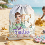 Personalisierte Cartoon Meerjungfrau Charakter Initial Drawstring Tasche mit Namen Outdoor-Aktivitäten Strand Party Geburtstag Geschenk für Mädchen Besties Familie
