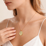 Personalizada Delicado Nacimiento Flor Nombre Foto Relicario Collar con Texto Cumpleaños Aniversario Día de la Madre Regalo para Mamá Abuela Mujer