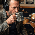 Gepersonaliseerde Zwarte Vintage Drum 11 oz 15 oz Keramische Mok Onderzetter met Naam Uniek Verjaardag Drummer Gift voor Muziekliefhebber