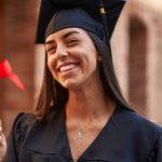 Personalizado Grad Cap Zircon Corazón Collar con Nombre y Año Graduación Cumpleaños Regalo para Graduados