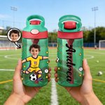 Botella de agua personalizada de 475 ml con personaje animado de fútbol foto de cara y nombre regalo de cumpleaños y vuelta al cole para niños y niñas
