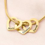 Un homenaje para llevar a toda tu familia — Collar personalizado con colgante de contorno de corazón y 1 a 12 nombres grabados para ella