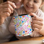 Taza personalizada de cerámica con nombres flores de colores y diseño de manos regalo de cumpleaños y Día de la Madre para mamá y abuela