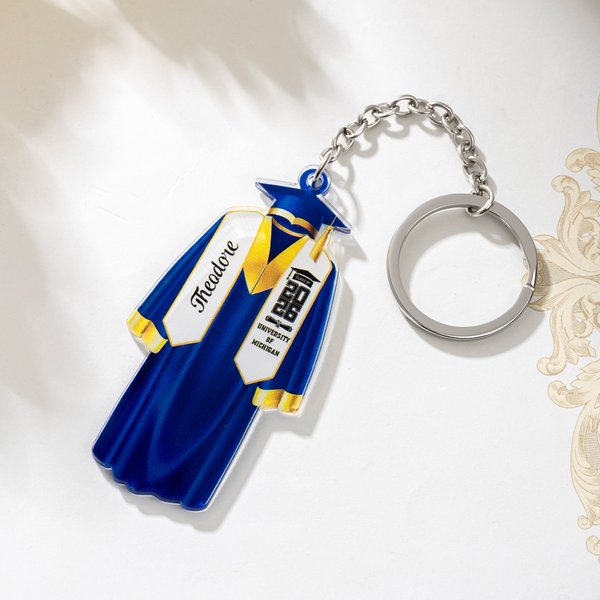 Porte-clés personnalisé en acrylique avec nom et année Accessoire de sac à dos Cadeau de cérémonie de remise des diplômes pour les diplômés de la promotion 2026