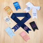 Personalizzato Multi-Color Glitter Monogram Prom Bouquet Sash con nome e anno nastro Wrap Homecoming Graduation Gift per le ragazze laureati