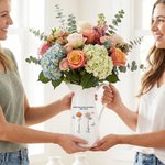 Gepersonaliseerde Keramische Vaas in Imitatiekristallook met Geboortebloem Naam en Tekst Moederdag- en Verjaardagscadeau voor Vrouwen