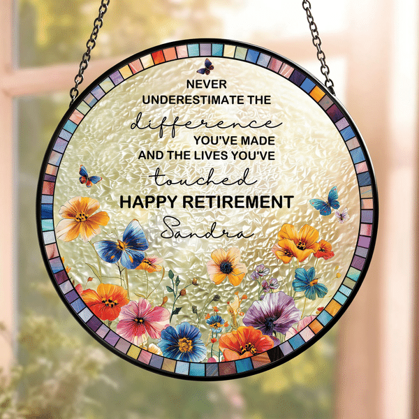 Personlig blomma fjäril trädgård solfångare med namn och text rumsdekoration pensioneringsgåva för mamma pensionär