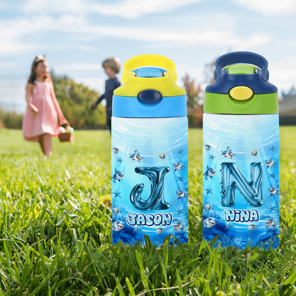 Personalisierte Hai Ozean 12 oz Wasserflasche mit Namen und Initialen tägliches Trinken Geburtstagsgeschenk für Jungen Mädchen