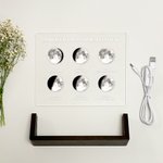 Gepersonaliseerd Acryl LED Maanfase Nachtlampje met Houten Voetstuk met Naam en Datum Bureaudecoratie Verjaardagscadeau voor Familie en Vrienden