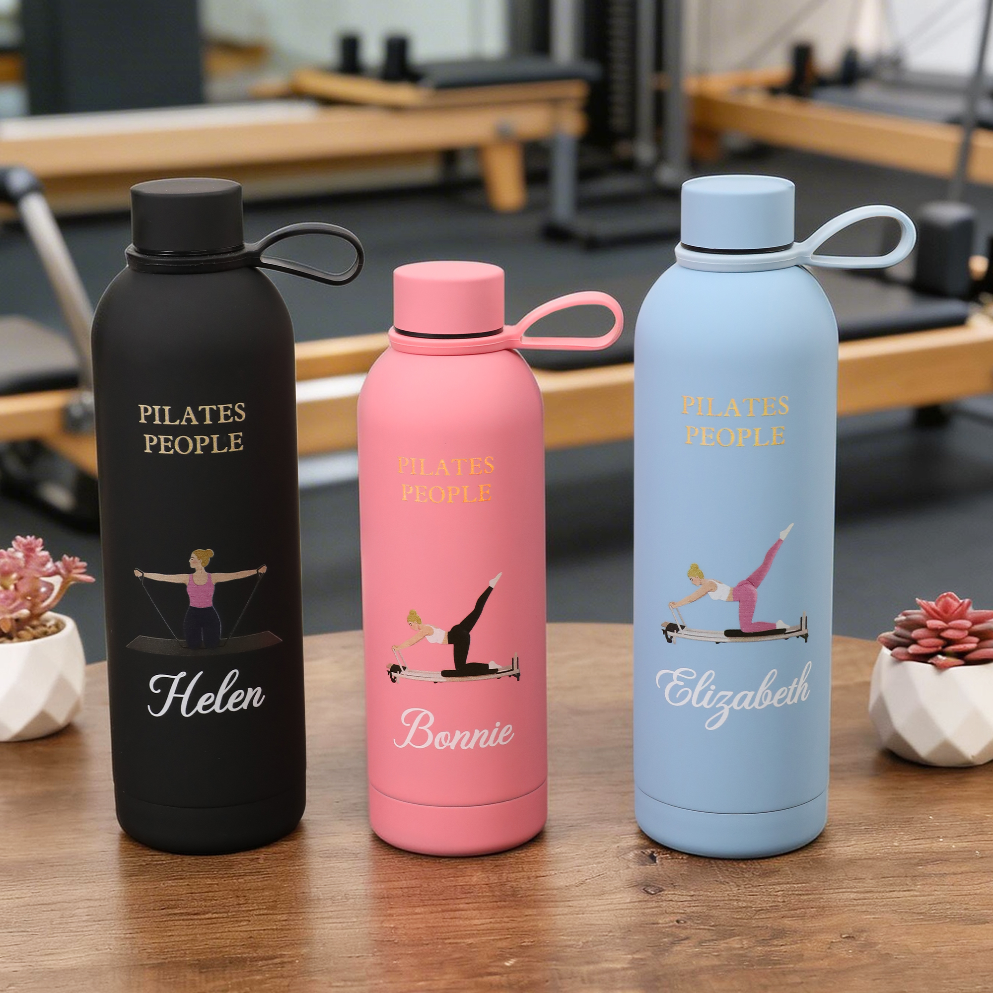Personalisierte Cartoon Pilates Charakter 17 oz 25 oz Wasserflasche mit Namen Geburtstag Geschenk für Frauen Pilates Liebhaber