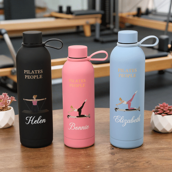Personalizzato Cartoon Pilates personaggio 17 oz 25 oz bottiglia d'acqua con nome regalo di compleanno per le donne amanti del Pilates