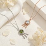 Personalisierte Dreamcatcher Feder Halskette mit Birthstone Dainty Schmuck Geburtstag Muttertag Geschenk für Mama Frau