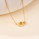 Collar Colgante Personalizado Doble Corazón con Nombre Cumpleaños Aniversario Día de la Madre Regalo para Mamá Abuela Mujer