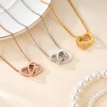 Collar Colgante Personalizado Doble Corazón con Nombre Cumpleaños Aniversario Día de la Madre Regalo para Mamá Abuela Mujer