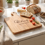 Tabla de cortar embutidos de madera con asa y nombre personalizada Chef Regalo de inauguración de la casa de vacaciones para la familia