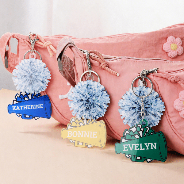 Personalized Megaphone Pom Pom Cheerleading Keychain with Name Sport Bag Charm Cheer Camp Cheer Practice Gift for Cheerleader Team