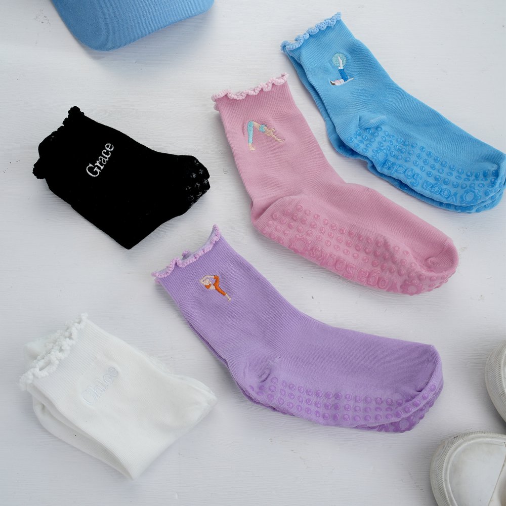 Personalized Embroidered Non-Slip Yoga Socks with Name Sports Birthday Gift for Yoga Pilates Lovers 3