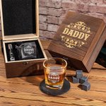 Personlig Retro Titelmönster Whiskeyglas 4 Stenar Träbox Set Fars dag Födelsedag Jubileum Present för män