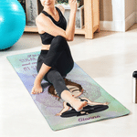 Toalla de Yoga Super Absorbente Personalizada Personaje de Yoga de Dibujos Animados con Nombre y Texto Accesorios Deportivos Regalo de Cumpleaños para Amigos Amantes del Yoga