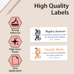 Personalisierte Mortarboard Graduation Sticker mit Namen Jahr und Adresse Festival Dekoration Graduation Favor Geschenk für Klasse von 2026 Absolventen