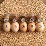 Sello de madera personalizado para huevos de gallina con texto del año y caja de regalo Regalo de cumpleaños de uso diario para el dueño de una granja