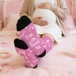 Personalisierte Multicolor Bär Herz Babyflasche weiche Mid-Calf Socken mit Namen und Text täglich tragen Schwangerschaft Muttertag Geschenk für neue Mutter Frau Freund