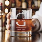 Spersonalizowany Grad Cap Initial Name 10 uncji Whiskey Rocks Glasses Slate Coaster ze szkołą i tekstem Prezent na imprezę dla absolwentów pijących drinki