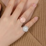 Anello personalizzato con pietre di nascita a monogramma retrò con nome inciso e nome della scuola Regalo di compleanno per laureati e compagni di classe